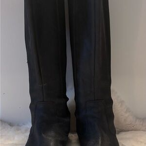 Jessica Simpson Black Leather Footwear